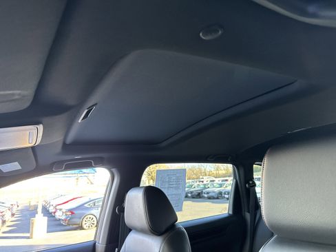 Used 2025 Honda CR-V Sport-L image 7