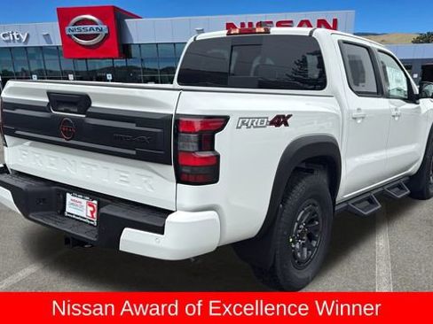New 2026 Nissan Frontier PRO-4X w/ Pro-4x Convenience Package AWD/4WD image 3