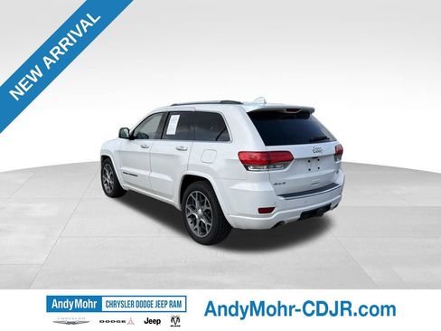 Used 2019 Jeep Grand Cherokee Overland AWD/4WD image 5