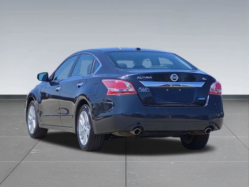 Used 2013 Nissan Altima 2.5 SL FWD image 4