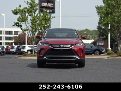 Used 2024 Toyota Venza Limited AWD/4WD image 2