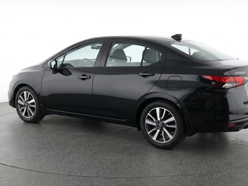 Used 2025 Nissan Versa SV FWD image 6