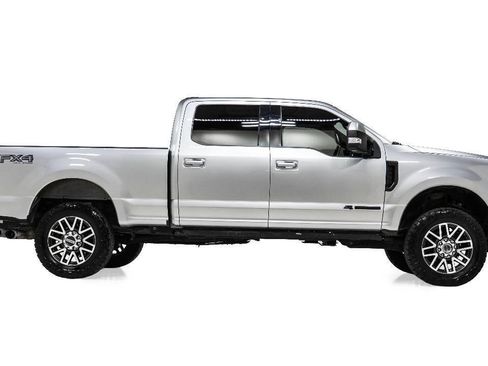 Used 2020 Ford F250 Lariat image 5
