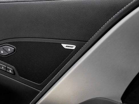 Used 2015 Chevrolet Corvette Z06 w/ 2LZ Preferred Equipment Group image 32