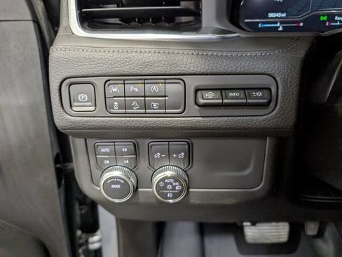 Used 2023 GMC Yukon Denali AWD/4WD image 21