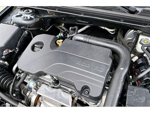 Used 2021 Chevrolet Malibu RS FWD image 30