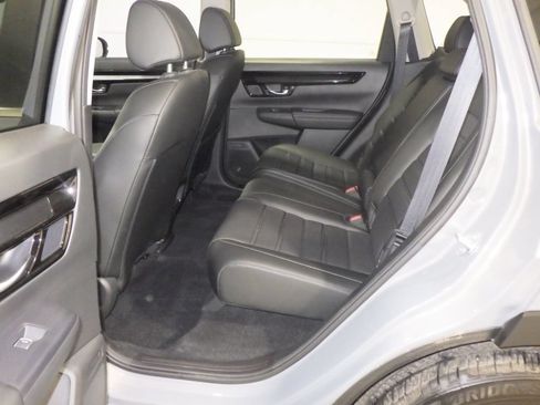 Used 2025 Honda CR-V EX-L image 7