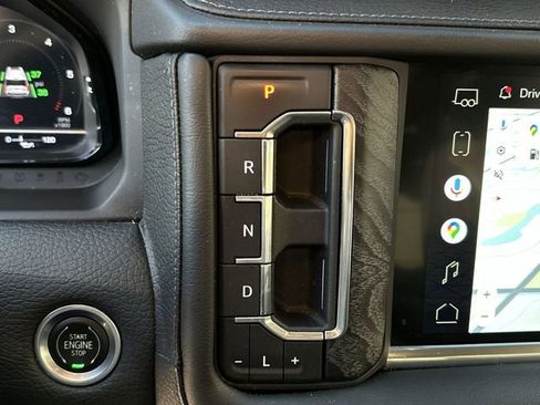 Used 2022 GMC Yukon XL Denali image 27