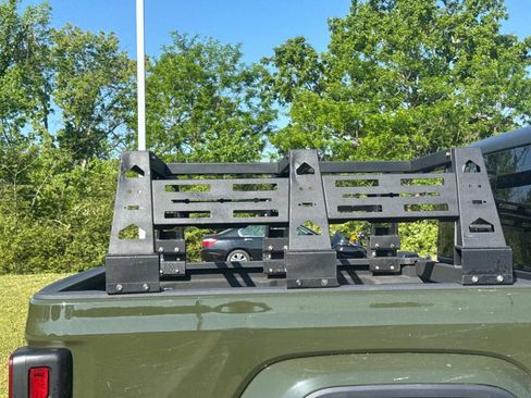 Used 2022 Jeep Gladiator Sport AWD/4WD image 12