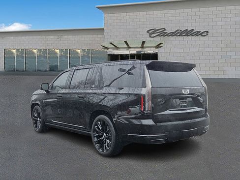 Certified 2026 Cadillac Escalade ESV Sport w/ LPO, ONYX Package image 6