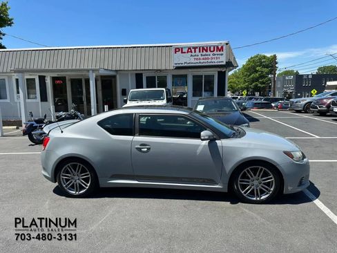 Used 2012 Scion tC FWD image 2