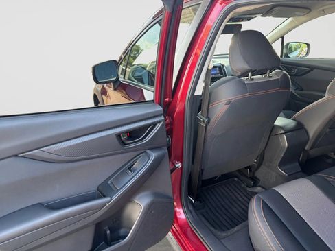 Used 2019 Subaru Crosstrek 2.0i Premium AWD/4WD image 14