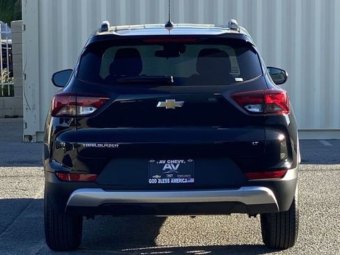 New 2026 Chevrolet TrailBlazer LT FWD image 14