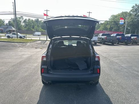 Used 2021 Ford Escape SEL w/ SEL Stealth AWD Package image 21