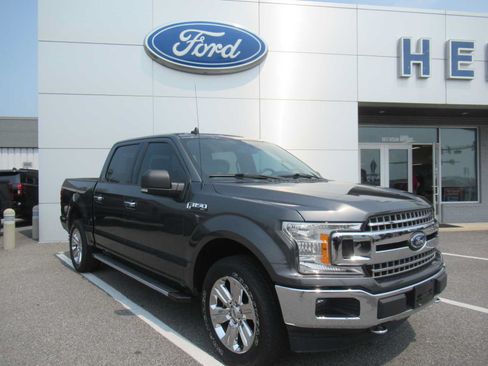 Used 2020 Ford F150 XLT w/ Equipment Group 302A Luxury AWD/4WD image 3