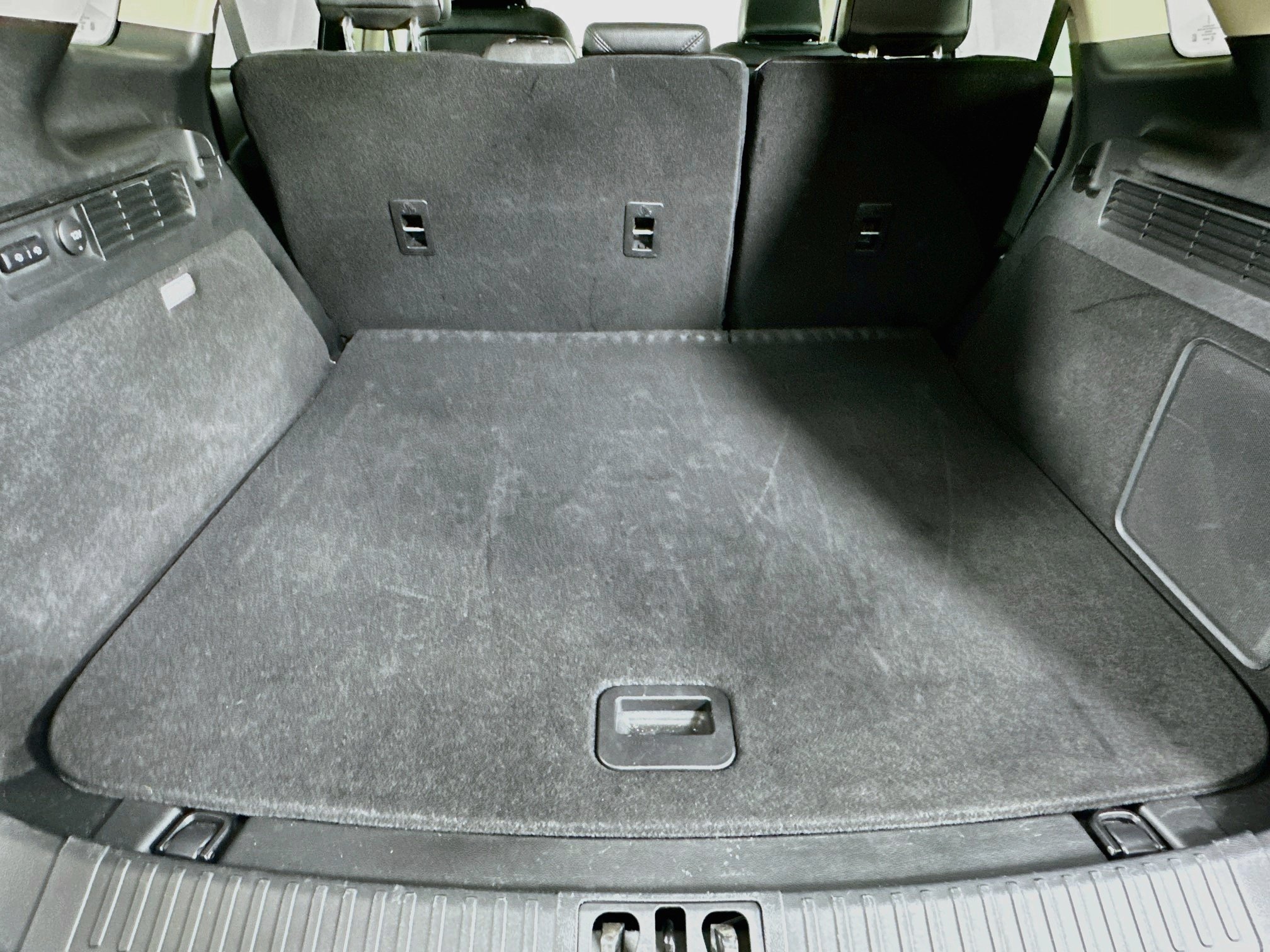 Used 2023 Lincoln Nautilus FWD w/ Premium Package image 28