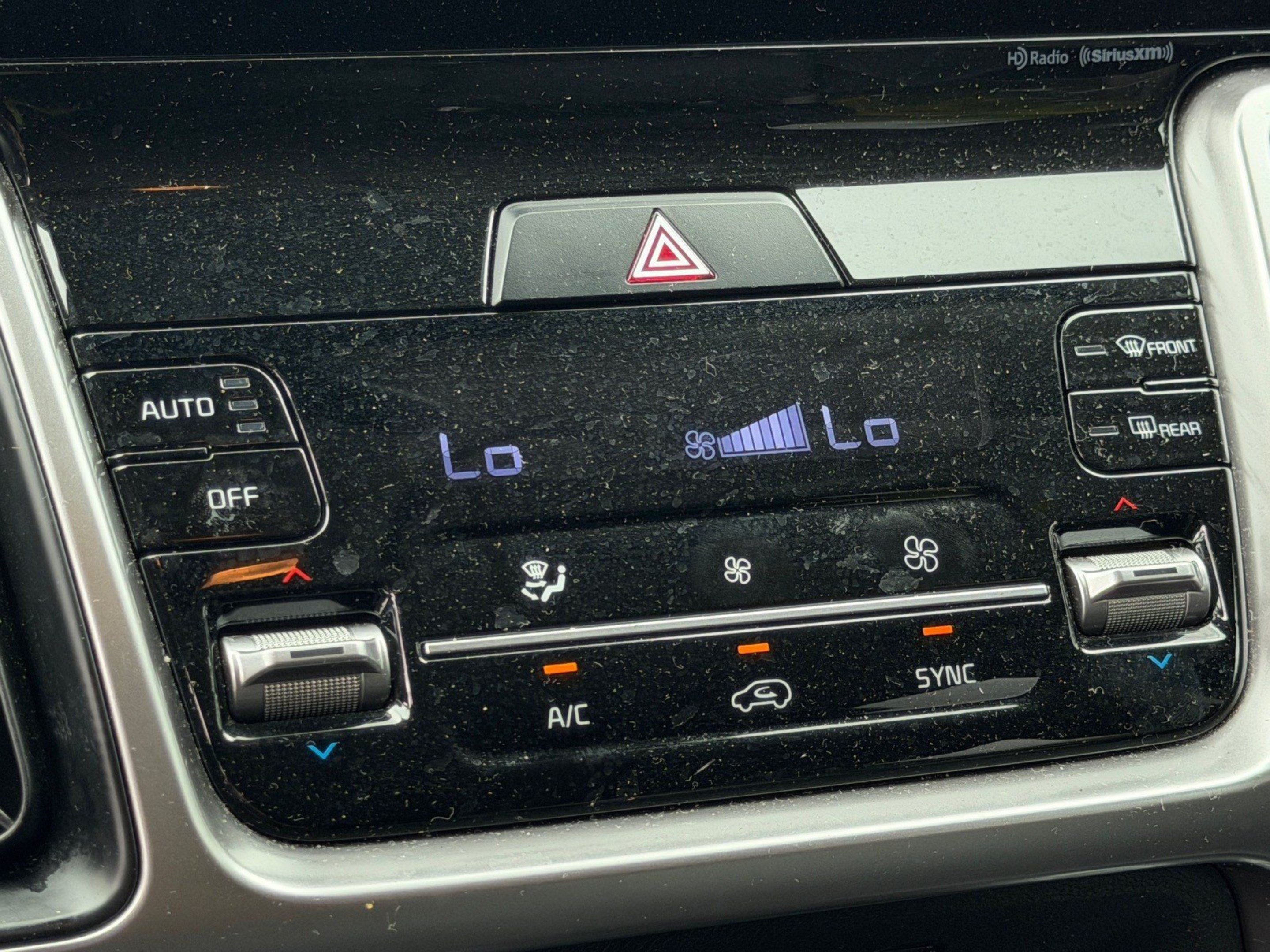 Used 2023 Kia Sorento S FWD image 32