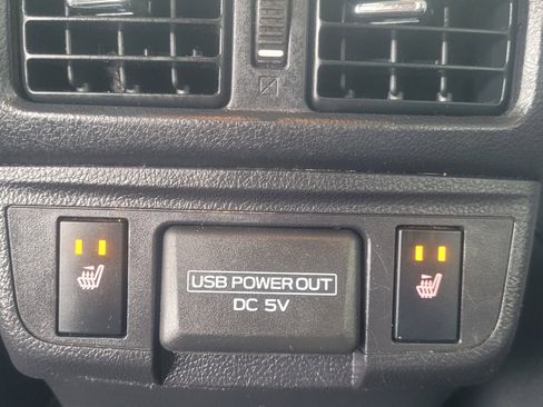 Used 2018 Subaru Outback 2.5i Limited image 37