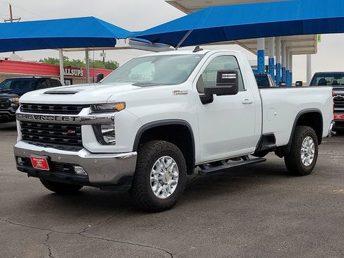 Used 2022 Chevrolet Silverado 2500 LT w/ Convenience Package AWD/4WD image 1