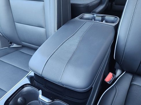 New 2026 Buick Enclave Preferred w/ Power Package image 32