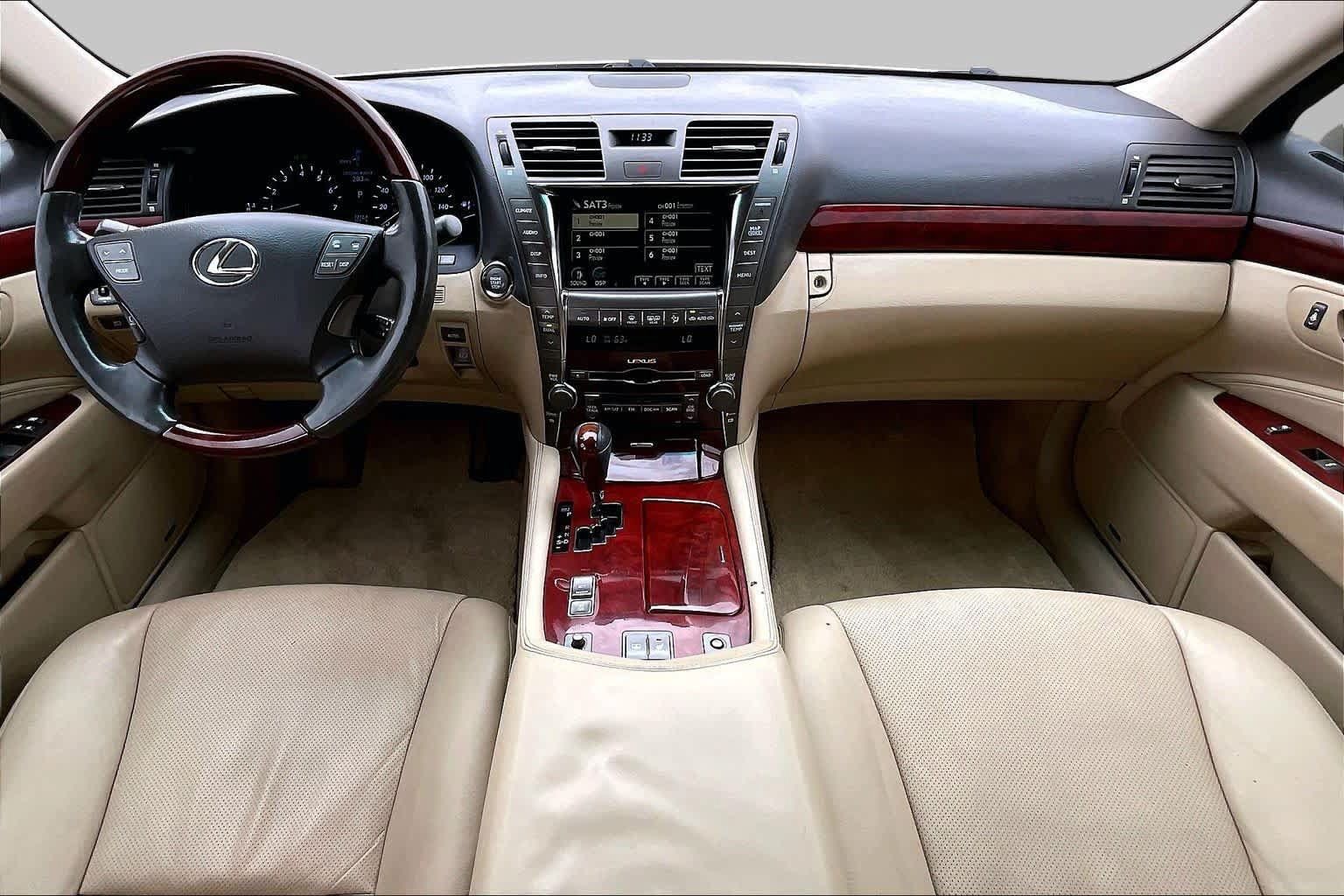 Used 2007 Lexus LS 460 RWD image 15
