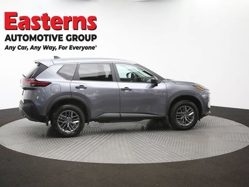 Used 2023 Nissan Rogue S AWD/4WD image 45