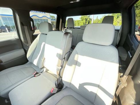 Used 2019 Chevrolet Silverado 1500 LT Trail Boss w/ Convenience Package AWD/4WD image 15