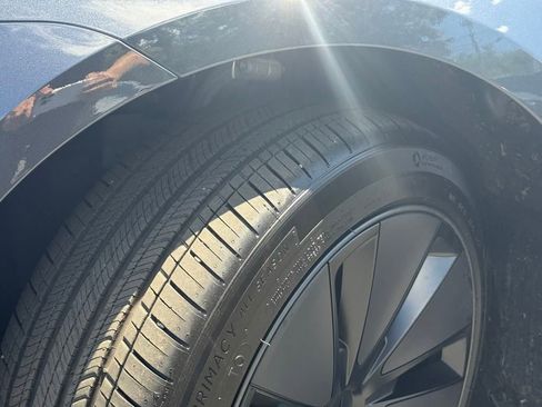 Used 2025 Tesla Model 3 Long Range image 11