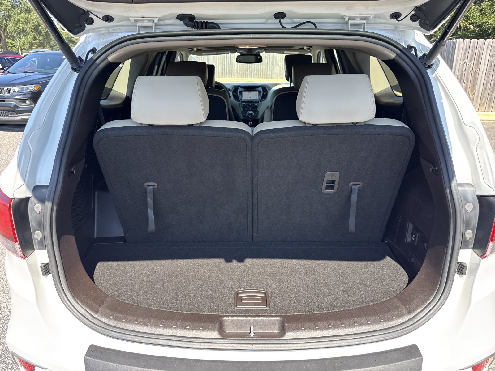 Used 2018 Hyundai Santa Fe Limited FWD image 36