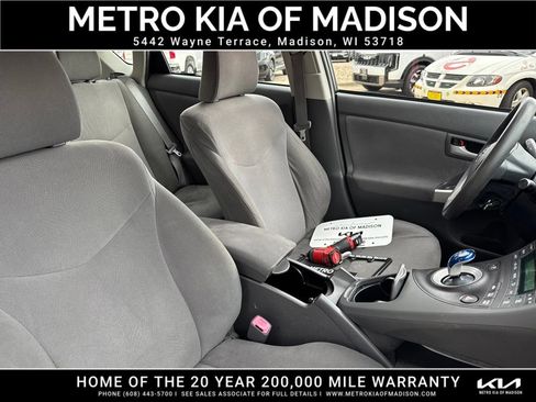 Used 2010 Toyota Prius Two FWD image 42