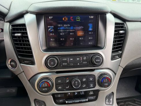 Used 2015 Chevrolet Suburban LT AWD/4WD image 12