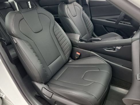 New 2026 Hyundai Elantra SEL Sport FWD image 22
