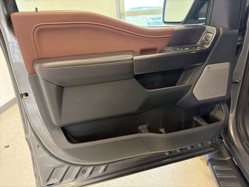 Used 2021 Ford F150 Lariat w/ Equipment Group 502A High image 43