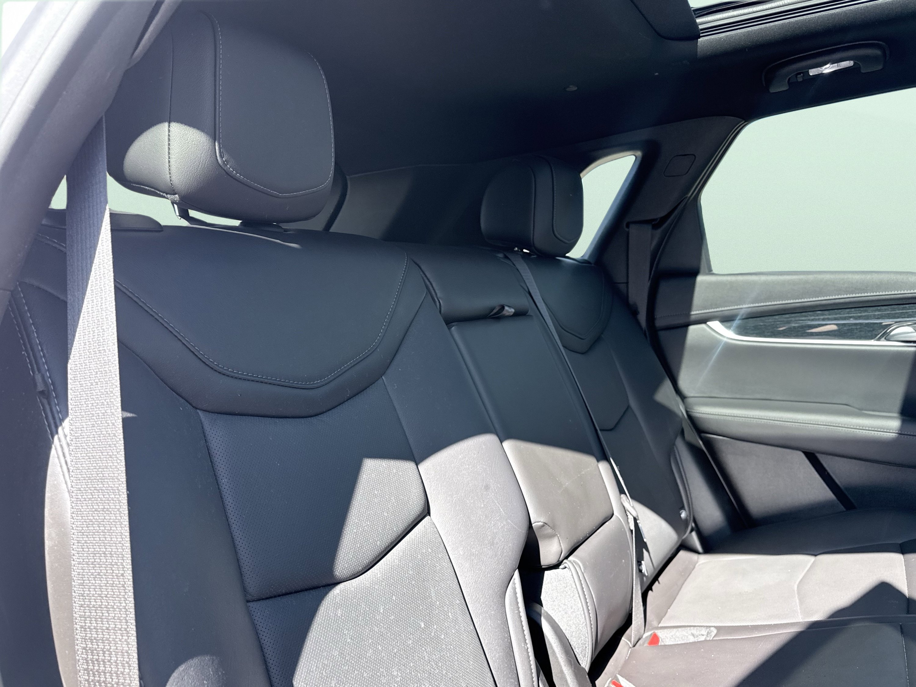 Used 2025 Cadillac XT5 Premium Luxury FWD image 38
