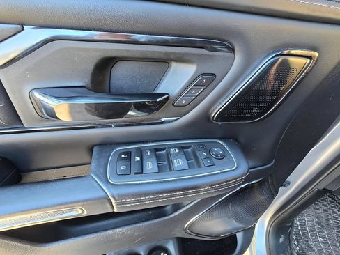 Used 2022 RAM 1500 Limited AWD/4WD image 37