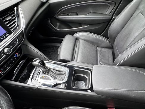 Used 2020 Buick Regal GS image 22