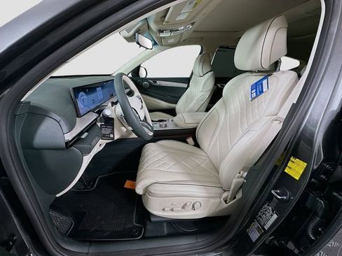 New 2026 Genesis GV80 3.5T Prestige AWD/4WD image 16