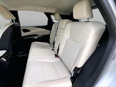 Used 2023 Lexus RX 350 FWD image 21