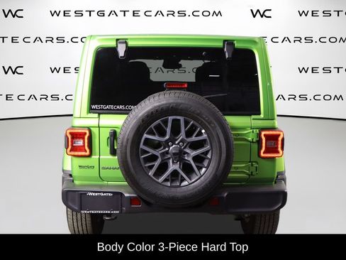 Used 2026 Jeep Wrangler Unlimited Sahara AWD/4WD image 4