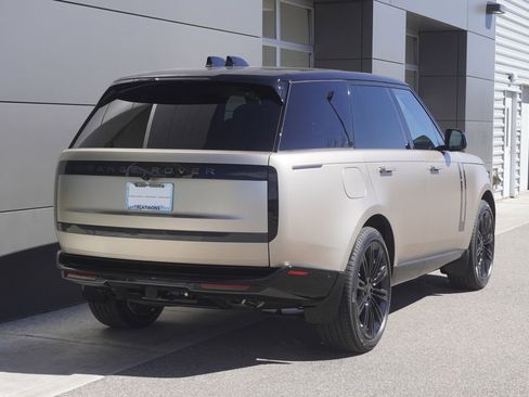 New 2026 Land Rover Range Rover SE AWD/4WD image 2