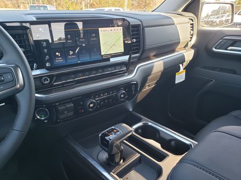 New 2026 Chevrolet Silverado 1500 LT image 19