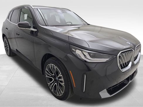 Used 2026 BMW X3 xDrive30 w/ Convenience Package image 2