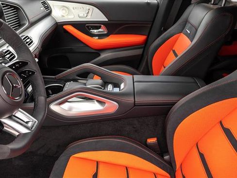 New 2026 Mercedes-Benz GLE 53 AMG 4MATIC Coupe image 11