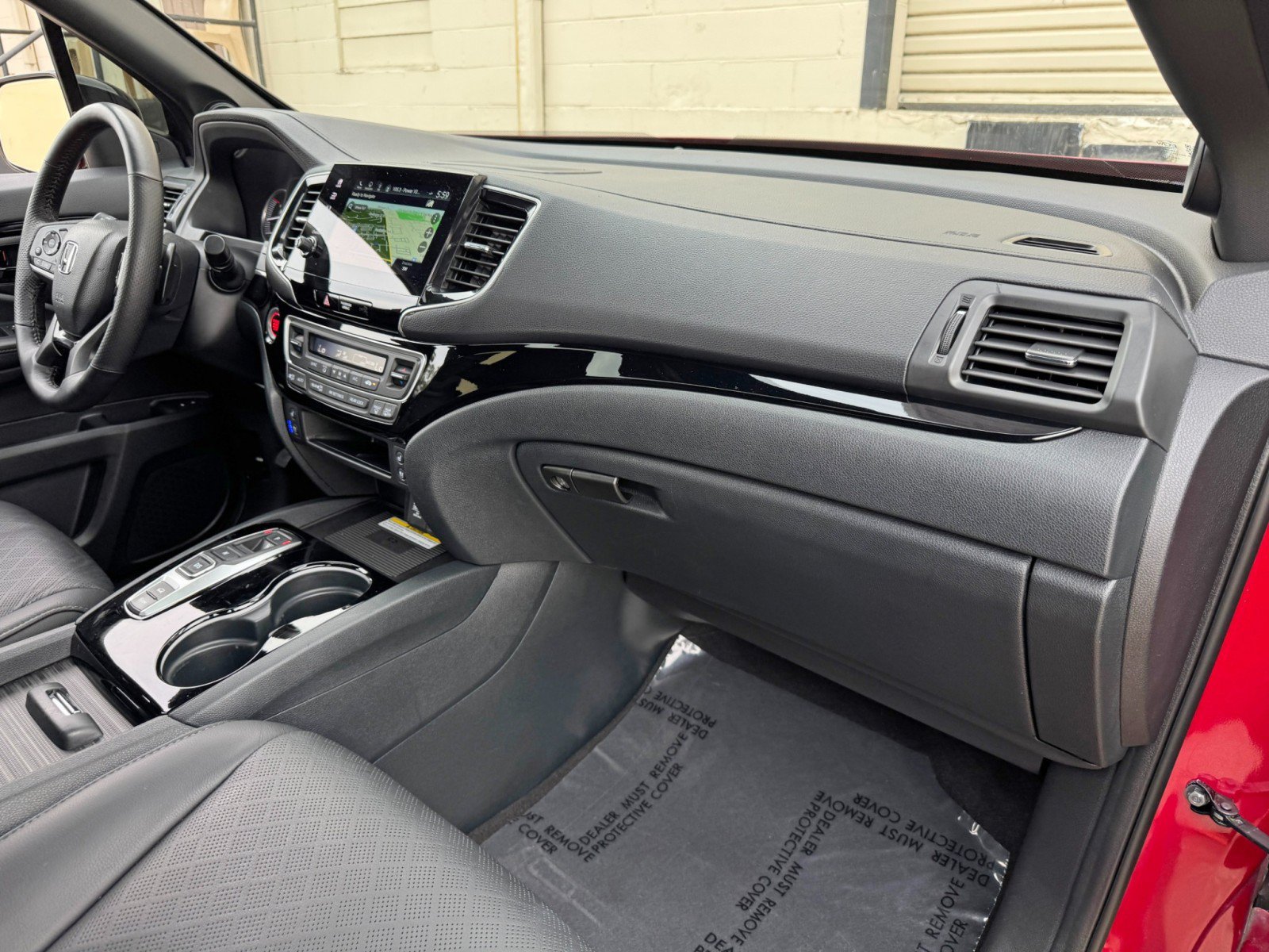 Used 2023 Honda Passport Elite image 14