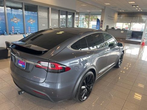 Used 2021 Tesla Model X Performance AWD/4WD image 4