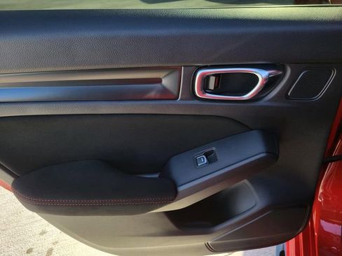 Used 2023 Honda Civic Type R image 10