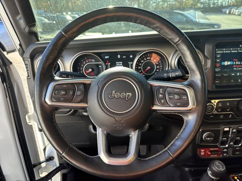 Used 2020 Jeep Gladiator Rubicon image 28