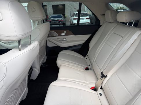 Used 2026 Mercedes-Benz GLE 350 4MATIC image 17