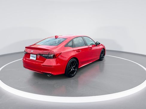 Used 2024 Honda Civic Sport image 9