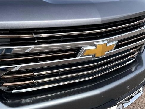 Used 2022 Chevrolet Silverado 1500 High Country image 34